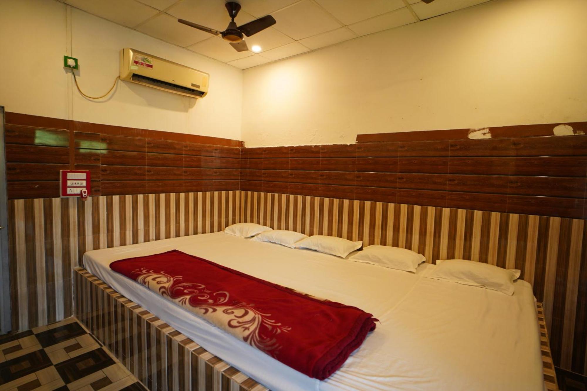Lake View Village Resort Tajpur ภายนอก รูปภาพ