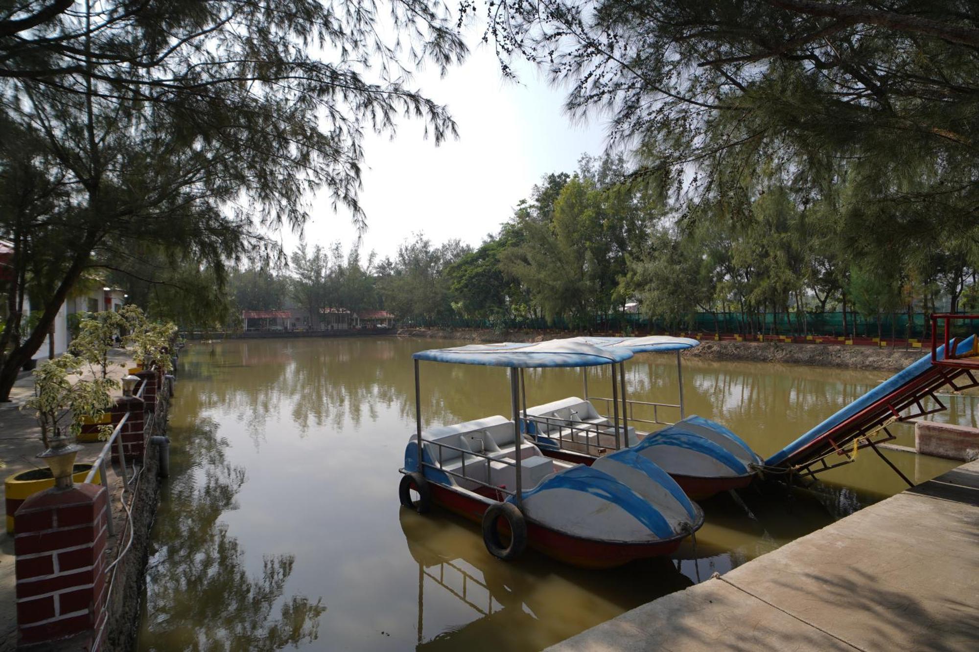 Lake View Village Resort Tajpur ภายนอก รูปภาพ