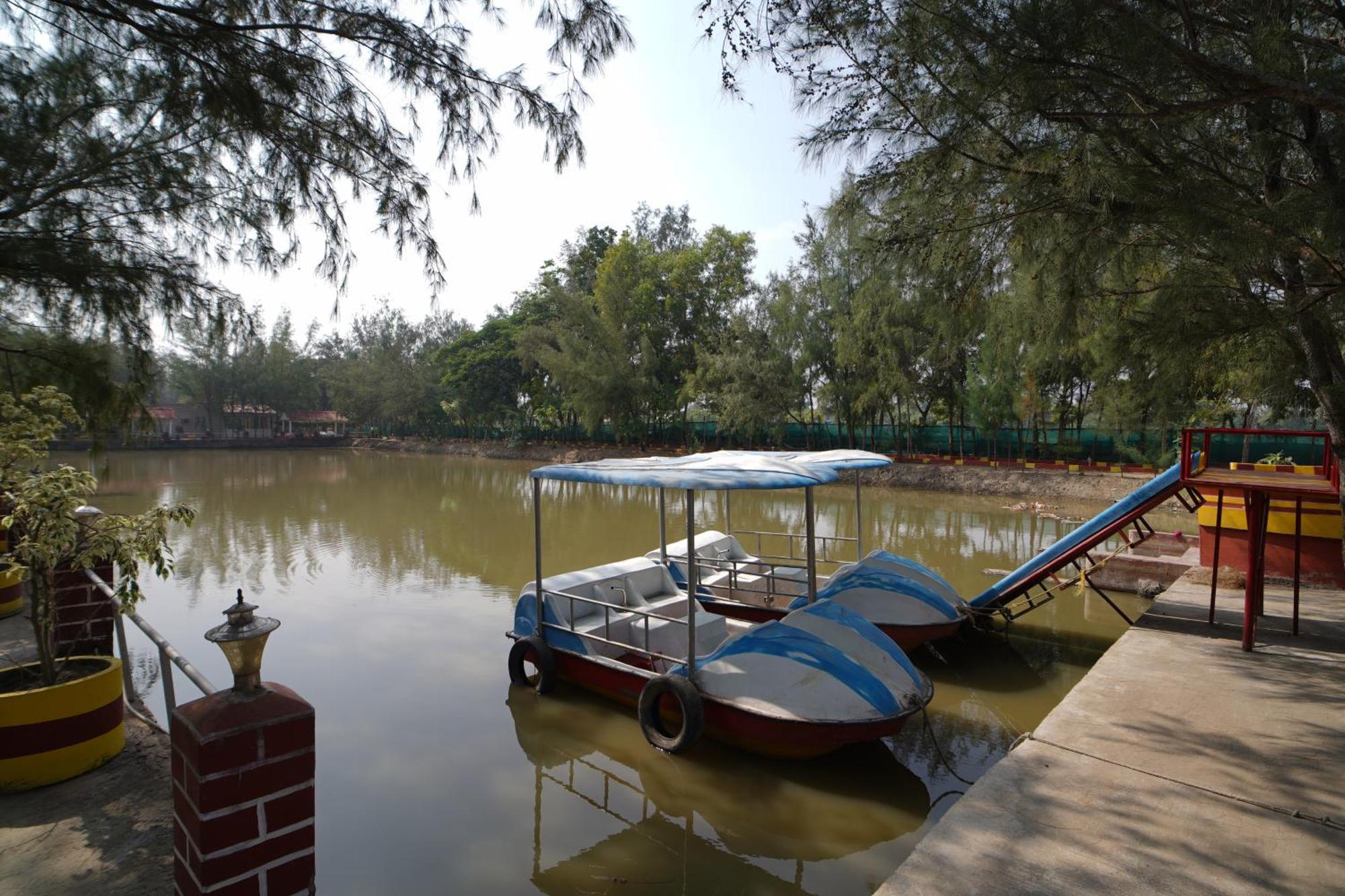 Lake View Village Resort Tajpur ภายนอก รูปภาพ