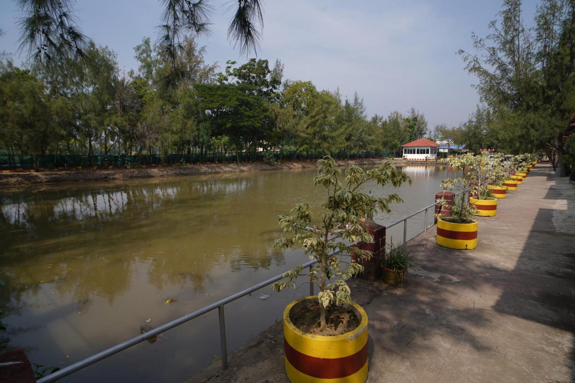Lake View Village Resort Tajpur ภายนอก รูปภาพ