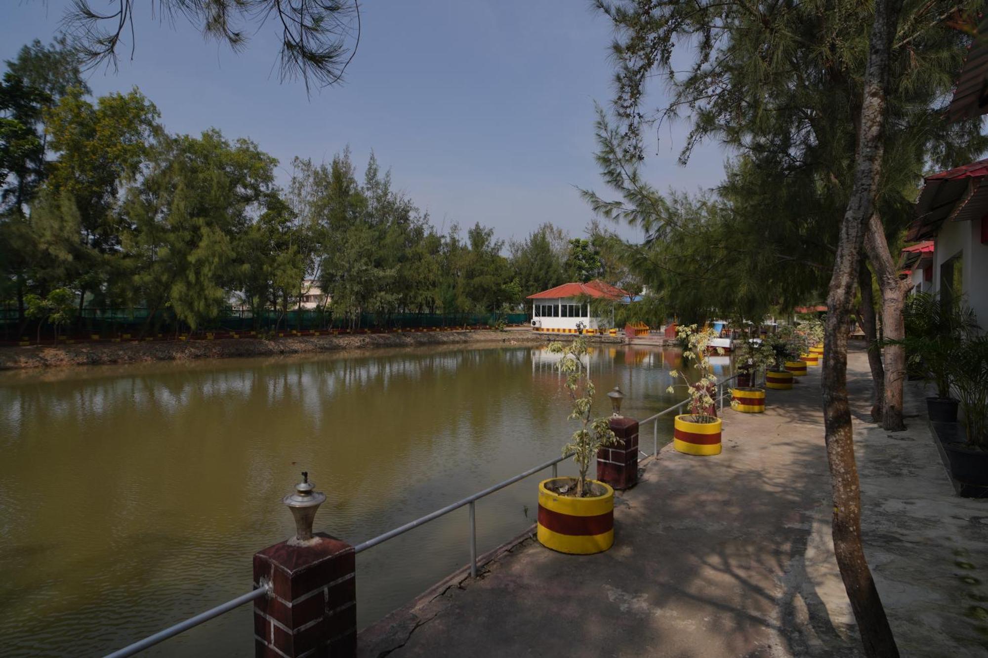 Lake View Village Resort Tajpur ภายนอก รูปภาพ